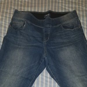 Never worn elastic band old navy jeans